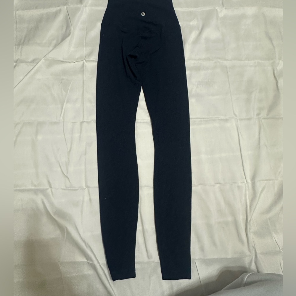 Lululemon Align Leggings
25’ inch inseam 
Navy color
size 0